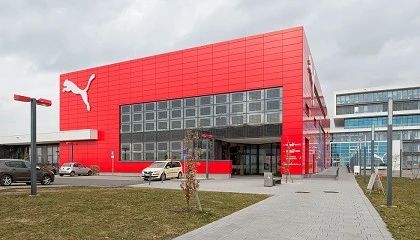 Foto de Anta estudia la compra de Puma y dispara sus acciones en bolsa