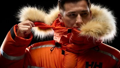 Foto de Helly Hansen lanza la Arctic Patrol Down Parka, creada junto a investigadores del rtico