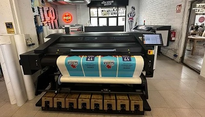 Foto de HP instala en GPU la primera impresora HP Latex R530