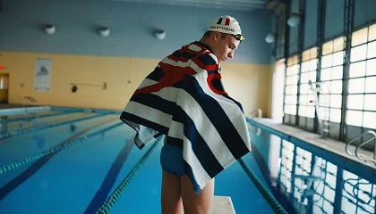 Foto de Lon Marchand se une a Speedo como embajador global