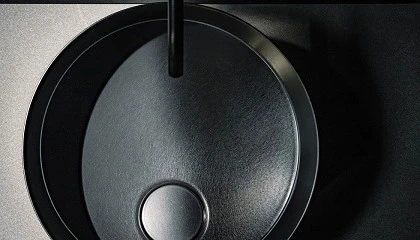 Foto de Laufen ampla su repertorio de materiales con Vitreon steel