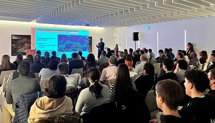 Foto de La digitalización, la inteligencia artificial y la construcción industrializada centran el debate del cuarto encuentro Universidad Pyme en construcción, celebrado en León