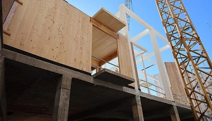 Foto de Madreselva avanza su estructura en Burjassot y se perfila como un nuevo referente técnico en vivienda sostenible e industrializada