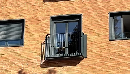 Foto de Aluval presenta Aluprom 38: un sistema abatible dise�ado para integrarse en el proyecto arquitect�nico