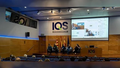 Foto de IQS inicia la celebración del 25º aniversario de Ingeniería Industrial con foco en el talento femenino