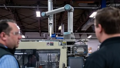 Foto de M�quina de inyecci�n: retorno de la inversi�n (ROI) de 1.500 horas empleando robots colaborativos