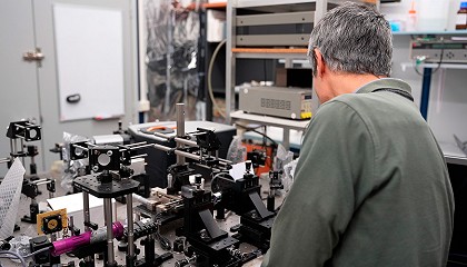 Foto de El transmisor cu�ntico de la UV que cambiar� las reglas de la ciberseguridad