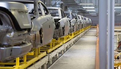 Foto de Cr�dito y Cauci�n prev� una ca�da del 2% en la producci�n de veh�culos en Europa en 2025