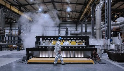 Foto de Cortizo inaugura f�brica de reciclagem de alum�nio na Galiza