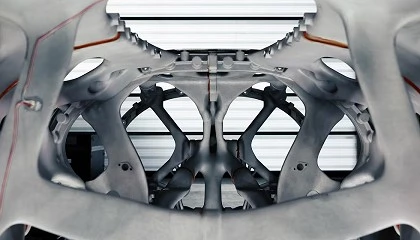 Foto de Saab imprime en 3D el primer fuselaje de avi�n definido por software junto a Divergent Technologies