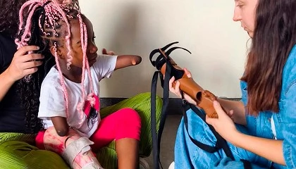 Foto de Ayúdame3D vuela a Sudáfrica para instalar un laboratorio donde imprimir brazos 3D