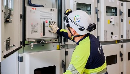 Foto de ABB y Kevlinx redefinen el dise�o de centros de datos de alta densidad con una arquitectura el�ctrica en media tensi�n