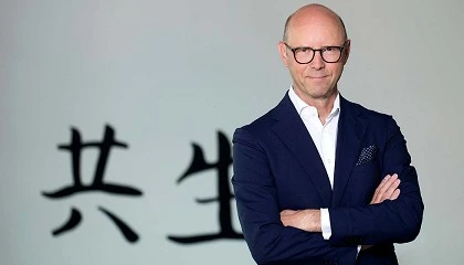 Foto de Canon EMEA nombra a Peter Saak como director de Integrated Printing & Services Group