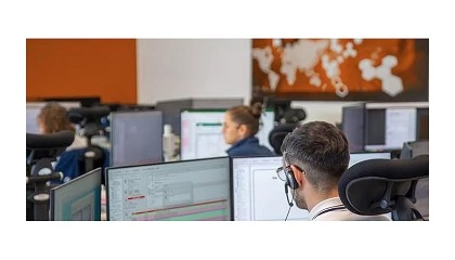 Foto de Tecnifuego y el CL�SIC firman un convenio de colaboraci�n para unificar criterios t�cnicos en centrales receptoras de incendios