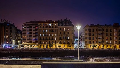 Foto de San Sebasti�n, alumbrado robusto y resistente a la salinidad del entorno