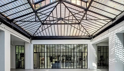 Foto de El edificio Est�dio Art D�co en Par�s renovado con el vidrio Fineo