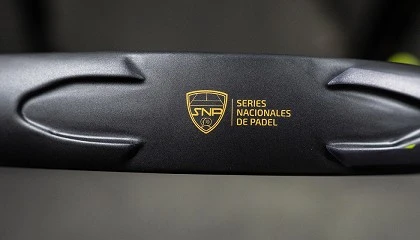 Foto de adidas padel, pala oficial de las Series Nacionales de P�del (SNP) en 2026