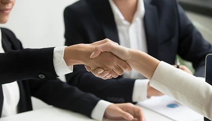 Foto de MARTON renueva su colaboraci�n con el COAC Vall�s e incorpora a Extrual como refuerzo estrat�gico