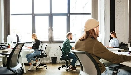 Foto de Instalaciones eléctricas en el puesto de trabajo: de una solución estándar a las configuraciones a medida