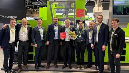 Foto de Engel premiada na Swiss Plastics 2026 pela primeira c�lula de inje��o aut�noma