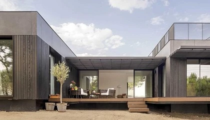 Foto de Una vivienda modular que articula interior y exterior
