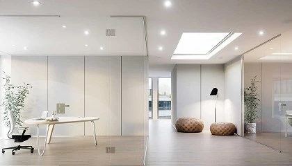 Foto de Simonswerk presenta Biloba: una bisagra autocierre para puertas de vidrio