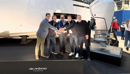 Foto de Mercury Marine y De Antonio Yachts anuncian un acuerdo exclusivo de suministro de motores durante 5 a�os