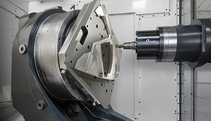 Foto de Makino apuesta por la velocidad y las m�quinas multitask sin perder un �pice de precisi�n