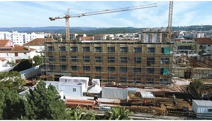 Foto de CarmoForm e Portilame lideram constru��o em madeira na nova Resid�ncia Lu�s de Cam�es