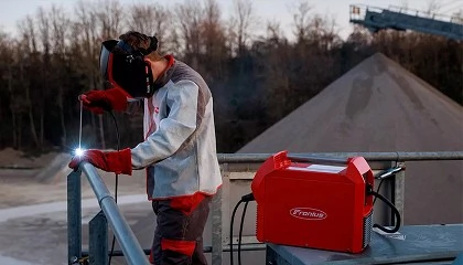 Foto de Nuevo Fronius Ignis 250: soldadura por electrodo hasta 250 amperios