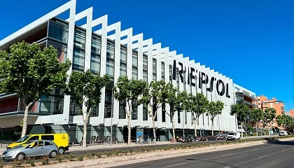 Foto de Repsol y Valtec crean una �joint venture� para impulsar el negocio de lubricantes en Europa Central y Oriental