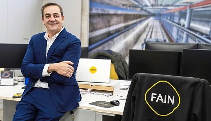 Foto de Fain refuerza su estructura directiva