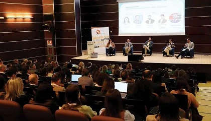 Photo de M�s de 200 profesionales analizan en Valencia las obligaciones sobre residuos de envases industriales y comerciales