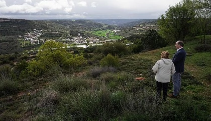 Foto de La Comunidad de Madrid instala 100 kil�metros de fibra �ptica en la Sierra Norte y el suroeste para reforzar la conectividad rural