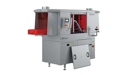 Foto de La lavadora de bandejas Lurea TEC 150 optimiza el lavado continuo de envases en la industria alimentaria