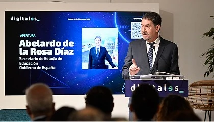 Foto de M�s de la mitad de los estudiantes cambia de itinerario acad�mico, seg�n un estudio sobre vocaciones STEM