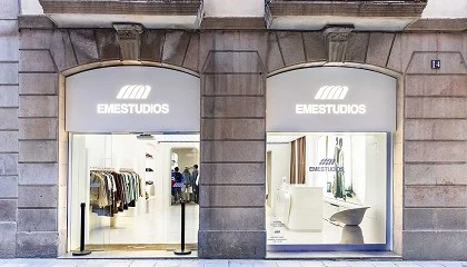 Foto de 4Retail ejecuta la primera tienda f�sica de Eme Studios en el centro hist�rico de Barcelona