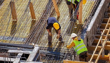 Foto de La contrataci�n en la construcci�n crece un 1,4% en 2025 y concentra casi el 7% del empleo en Espa�a