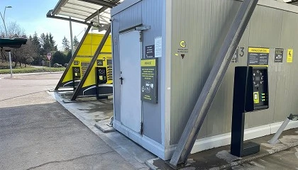 Foto de Del monedero al móvil: así se ha transformado el pago en los centros de lavado