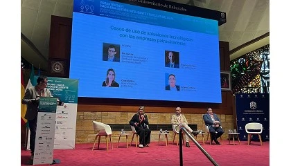 Foto de Mesa redonda sobre casos de uso de soluciones tecnol�gicas de �Regantes 360: hacia una gesti�n inteligente y circular del agua�