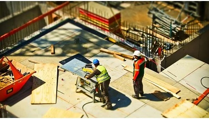 Foto de Falta de m�o de obra atrasa repara��es nas habita��es