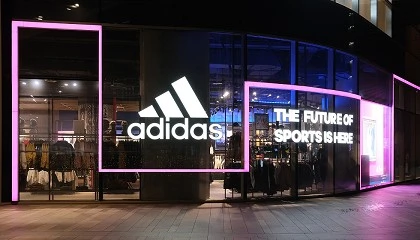 Foto de Adidas prev� crecer en 2026 pero decepciona con su previsi�n de beneficio