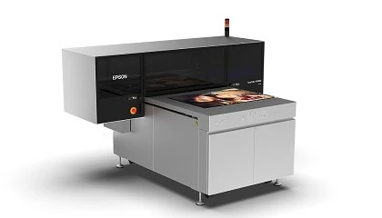 Foto de Epson lanza la impresora plana SC-V4000 A1+ para impresi�n UV