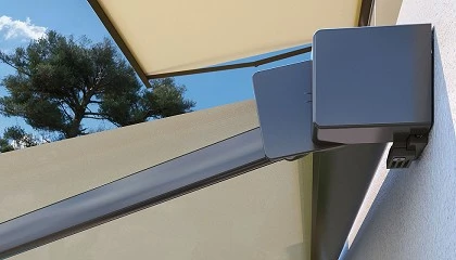 Foto de El cofre Sama de Gaviota, dise�o compacto y est�tica contempor�nea para proyectos de protecci�n solar