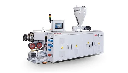 Foto de Extrusora de duplo eixo paralelo Mikrosan