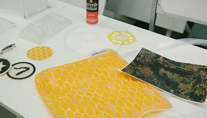 Photo de Tres estudiantes del IED Madrid ganan el Premio Creaci�n Circular de Estrella Galicia con un proyecto de reutilizaci�n de materiales