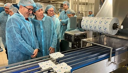 Foto de La Fageda invierte 4,2 millones de euros en nueva maquinaria e instalaciones en su f�brica de Girona