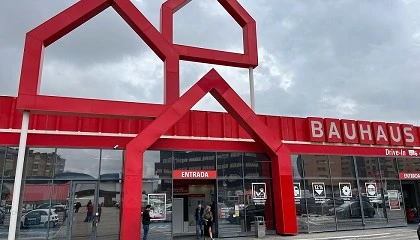 Foto de Bauhaus renueva su tienda de Plenilunio y celebra dos jornadas de actividades para profesionales y p�blico general
