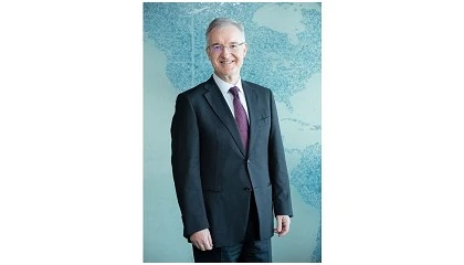 Foto de Davide Cappellino reeleito presidente da Glass for Europe