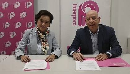 Foto de Interporc y la Asociaci�n del Cuerpo Nacional Veterinario sellan un acuerdo estrat�gico